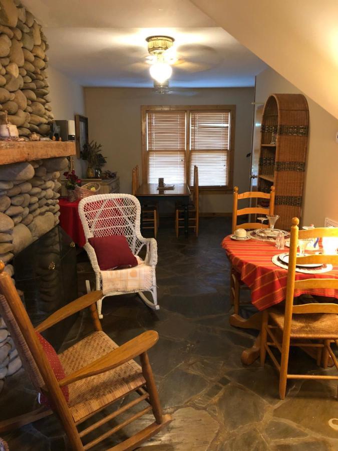 Smokies Bed And Breakfast - Evergreen Cottage Inn Pigeon Forge Esterno foto