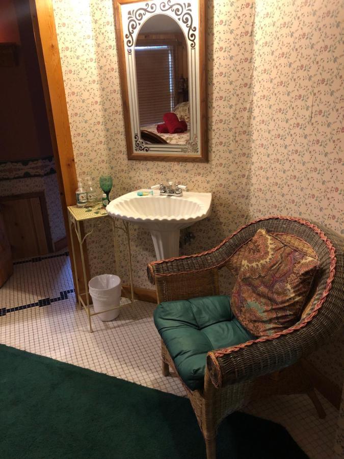 Smokies Bed And Breakfast - Evergreen Cottage Inn Pigeon Forge Esterno foto